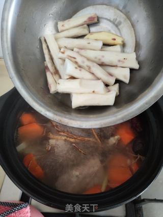 五指毛桃云苓淮山龙骨汤的做法步骤：8