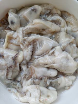 茭瓜炒海蛎肉的做法步骤：3