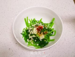 凉拌茼蒿的做法步骤：5