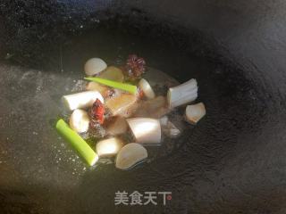 红烧鲫鱼的做法步骤：3