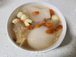 银耳枸杞汤的做法步骤：12