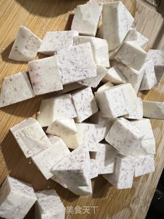 芋头豉汁排骨的做法步骤：3