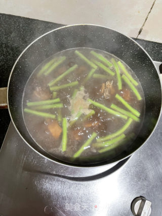 豆角排骨焖面的做法步骤：11