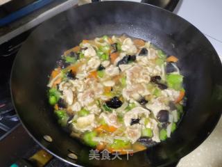 鸡肉杂蔬烧豆皮的做法步骤：8