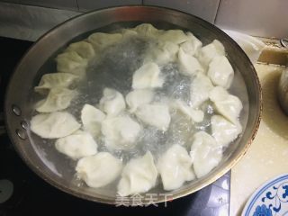 大肉芹菜饺子的做法步骤：15