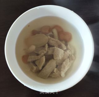 西洋参麦冬炖肉片的做法
