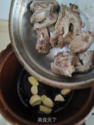 冻豆腐炖猪舌的做法步骤：6