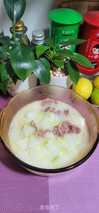 腊鸭腿煲白萝卜汤的做法步骤：11