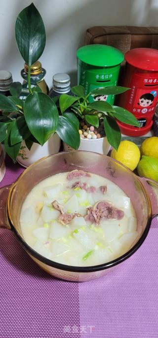 腊鸭腿煲白萝卜汤的做法步骤：12
