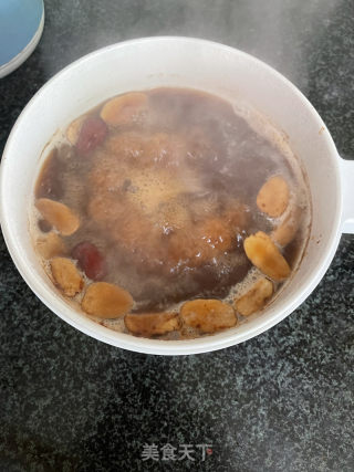 阿胶桂圆红枣茶的做法步骤：5