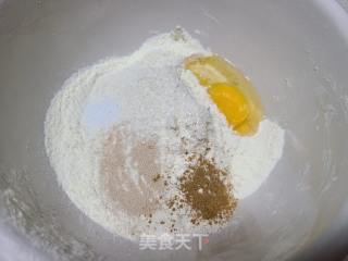 炸油饼的做法步骤：1