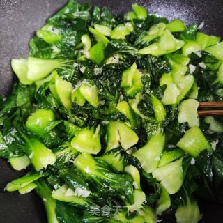 蒜蓉小青菜的做法步骤：4