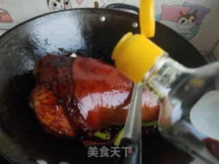 红烧肘子的做法步骤：10