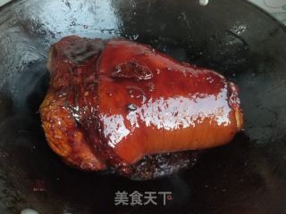 红烧肘子的做法步骤：11