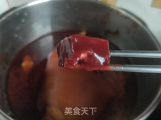 红烧肘子的做法步骤：12