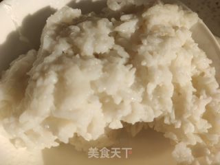 五彩炒米饭的做法步骤：4