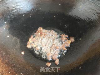 五彩炒米饭的做法步骤：5