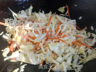 鸡蛋炒饼丝的做法步骤：7