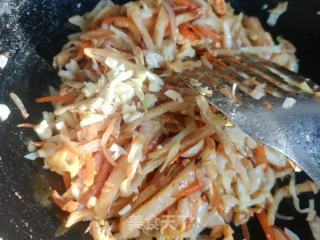 鸡蛋炒饼丝的做法步骤：12