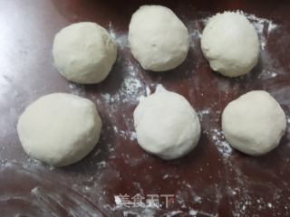 葱油饼的做法步骤：3