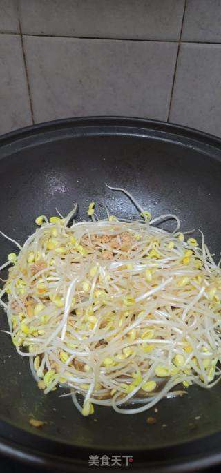 肉末炒黄豆芽的做法步骤：5