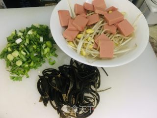 麻辣烫的做法步骤：3