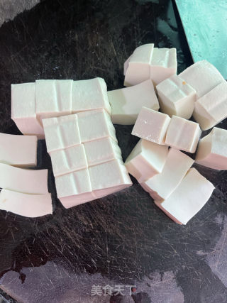 番茄豆腐肥牛汤的做法步骤：3