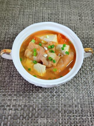 番茄豆腐肥牛汤的做法步骤：10