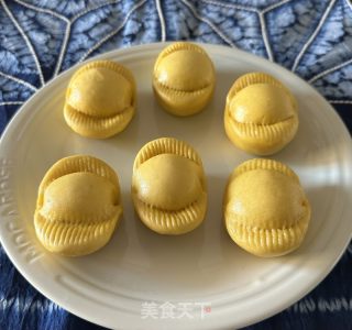 元宝馒头的做法步骤：18