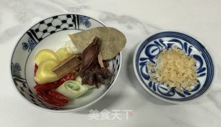 牛肉面的做法步骤：1