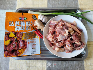 糖醋鸭的做法步骤：1