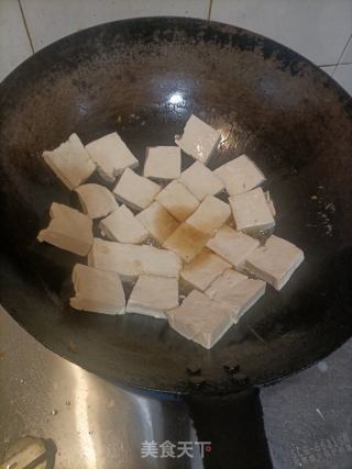 豆腐烩煎蛋的做法步骤：7