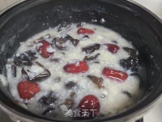 木耳红枣粥的做法步骤：6