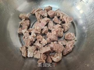白萝卜清炖羊肉的做法步骤：4