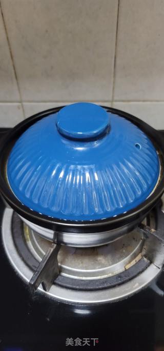 芋头肉末油豆腐煲的做法步骤：10