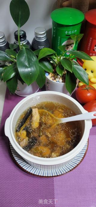 黑灵芝花旗参炖鸡汤的做法步骤：8