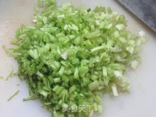 油豆腐肉末芹菜馅饺子的做法步骤：4