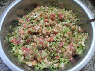 油豆腐肉末芹菜馅饺子的做法步骤：10