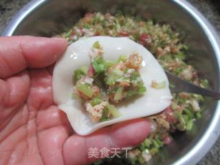 油豆腐肉末芹菜馅饺子的做法步骤：11