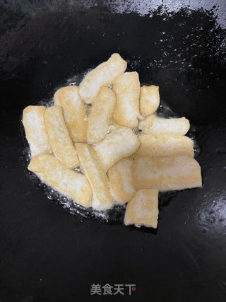 蒜苗豆腐的做法步骤：4