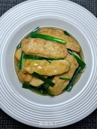 蒜苗豆腐的做法步骤：11