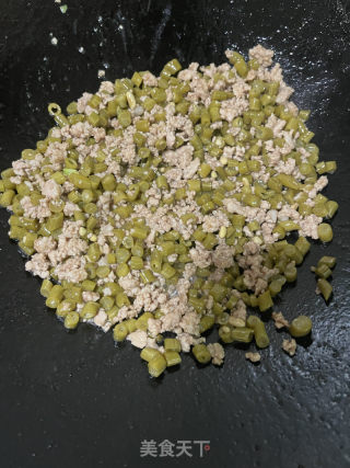 酸豆角肉末粉的做法步骤：8