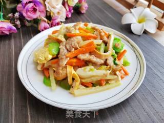 肉丝鸭蛋苤蓝炒年糕的做法步骤：11