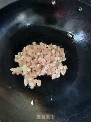 香菇青笋炒鸡丁的做法步骤：8