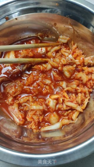 泡菜煎饼的做法步骤：2