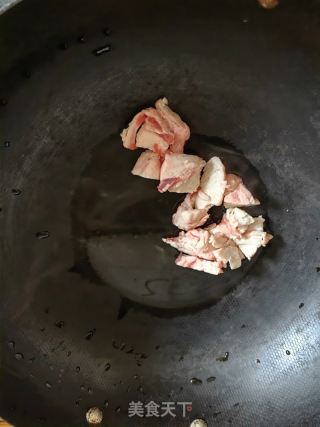 土豆烧牛肉的做法步骤：3