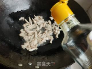 青椒肉丝炒豆芽的做法步骤：5