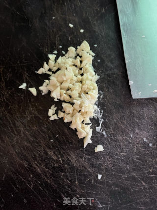 蒜蓉排骨蒸腐竹的做法步骤：5