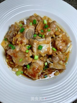 蒜蓉排骨蒸腐竹的做法步骤：15