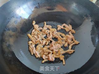 蒜苗苤蓝炒肉丝的做法步骤：4